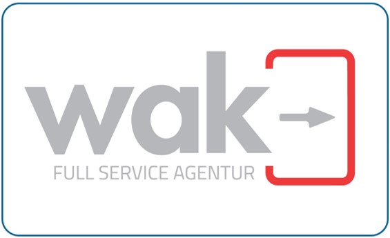 WAK-Logo, grauer Text, roter Pfeil zeigt nach rechts, "FULL SERVICE AGENTUR" steht unten.