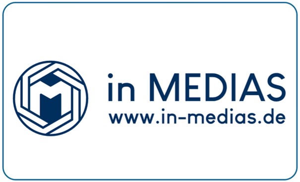 In blauem Design präsentiert das Bild das in MEDIAS Logo und die Webadresse.