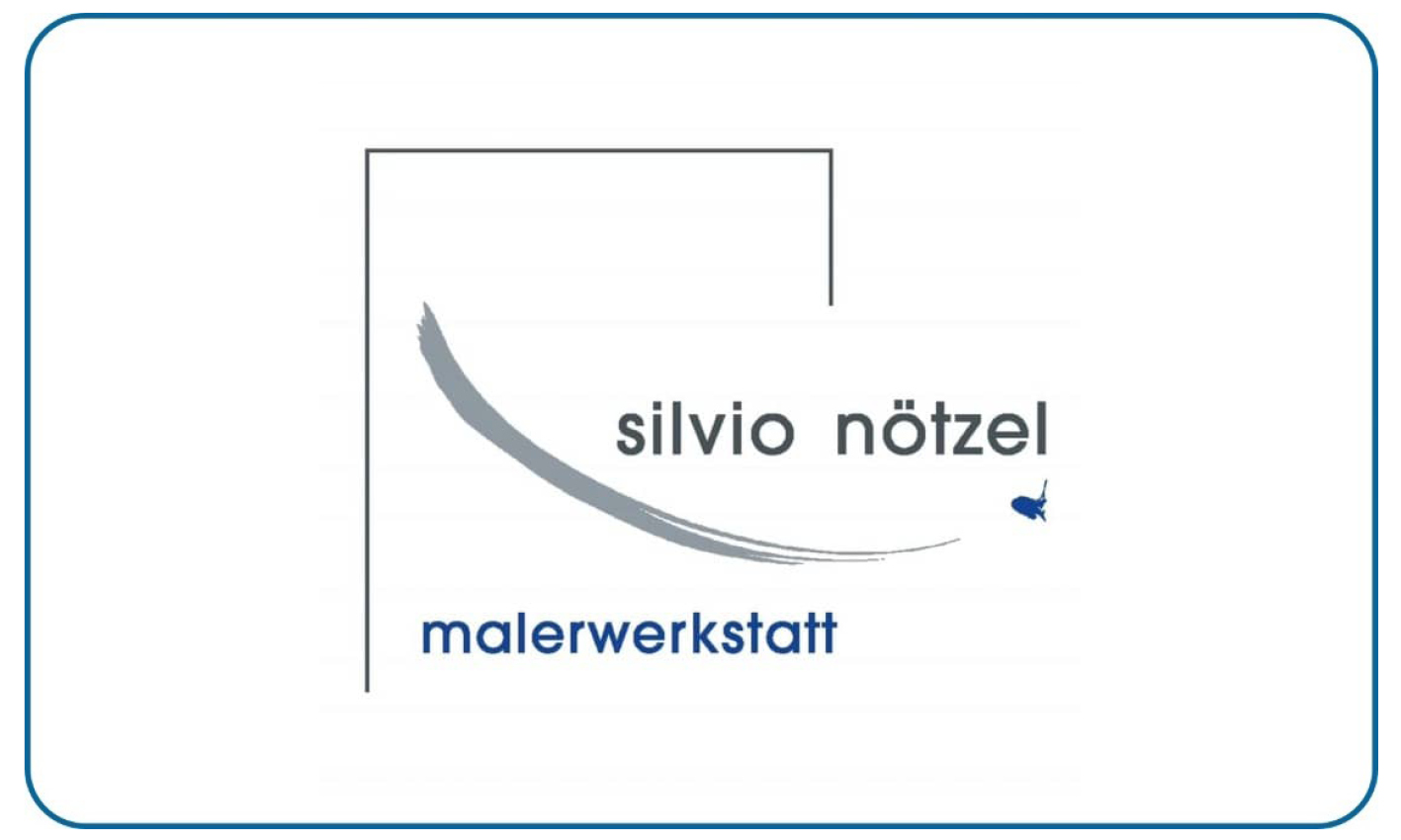 Das Logo zeigt einen grauen Pinselstrich mit dem Text silvio nötzel malerwerkstatt in Blau